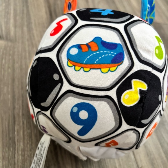 Interactive Musical Learning Ball - VTech - Picture 6 of 6